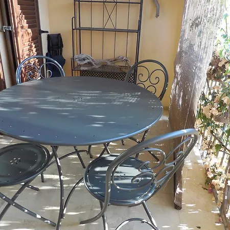 La Esterlizia Apartament Àrbatax